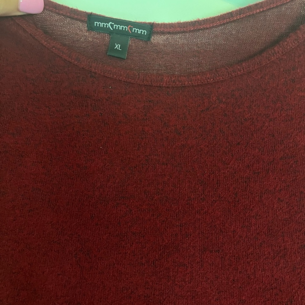 Red sweater - Picture 2 of 2